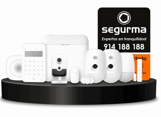Kit Tranquilidad+ de Segurma con cámara IP y detector magnético adicionales